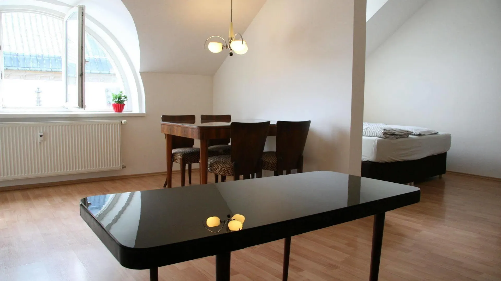 Jacob Brno Apartments 0*,